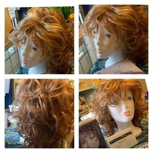 Wig Statements Beautiful New In/ Box